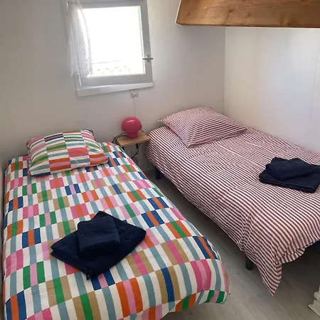 Semesterbostad La Maison De La *