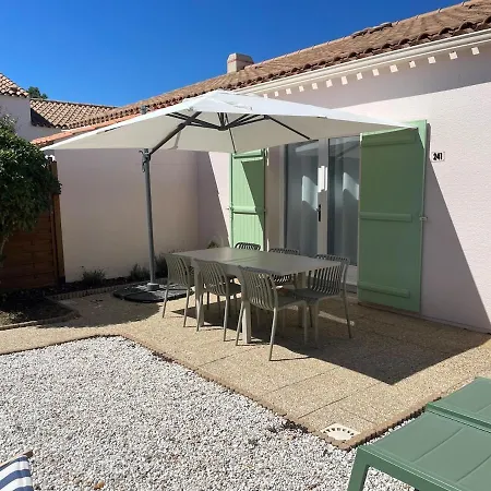 Hébergement de vacances La Maison De La *